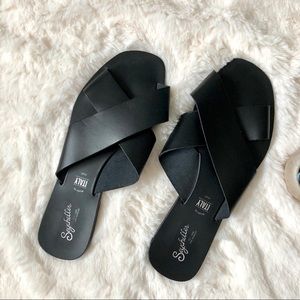 Seychelles Black Leather Slides Sandals